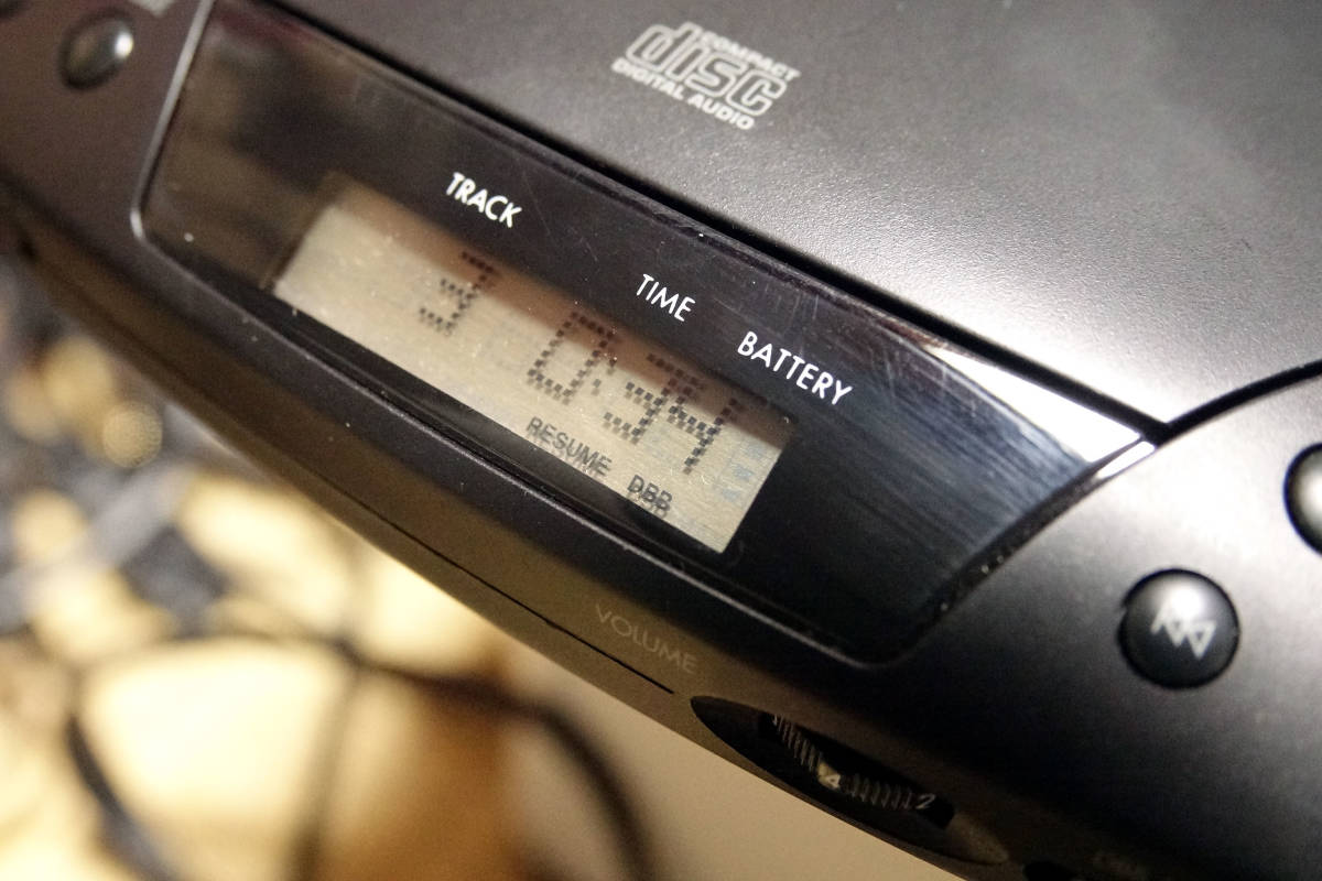 PHILIPS AZ6821 * フィリップス ポータブルCDプレイヤー 箱あり