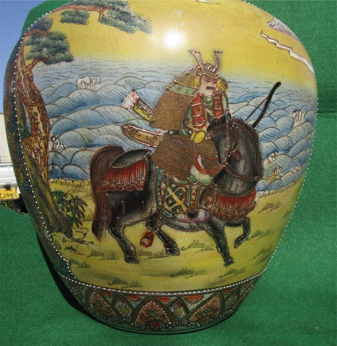 薩摩焼 金彩色絵 花瓶 色絵 花生 工芸品 インテリア 陶磁器 壷 金襴手