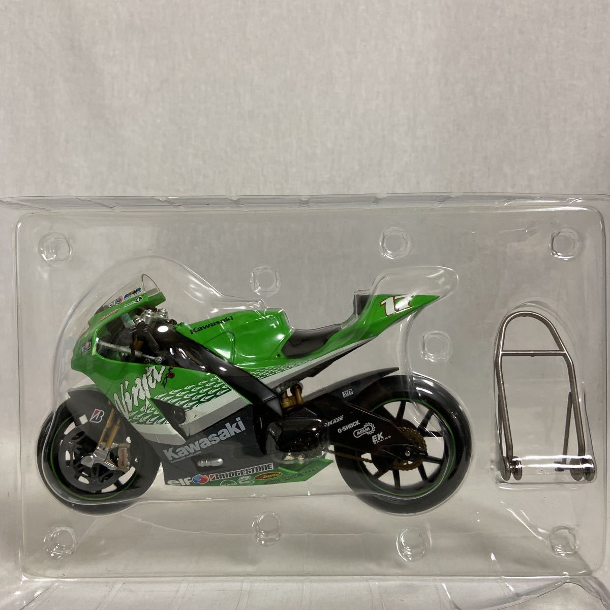 KAWASAKI NINJA ZX-RR RANDY DE PUNIET #17 MOTOGP 2006 1:12 IXO, RARE