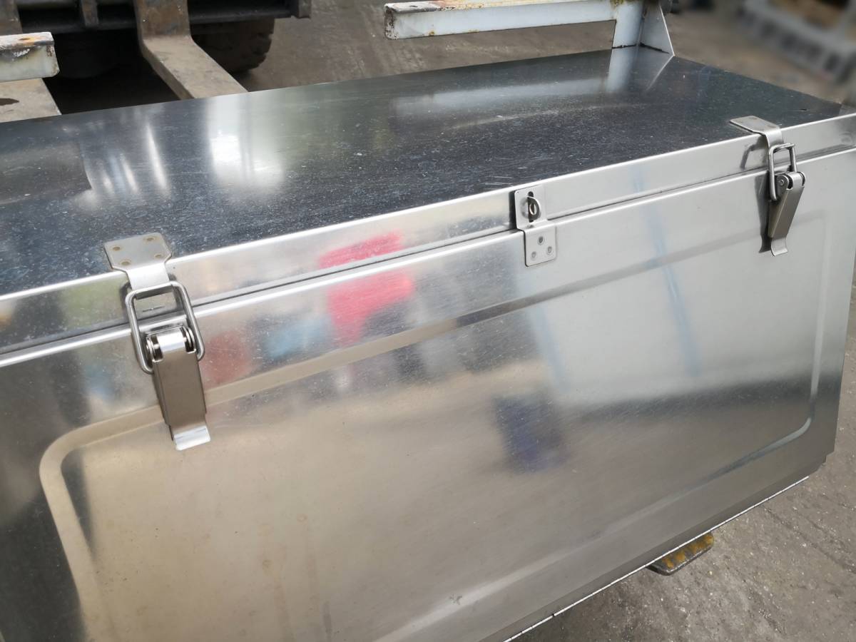 ステンレス 道具箱 工具箱 トラック ステー付き 楽天市場】トラック 