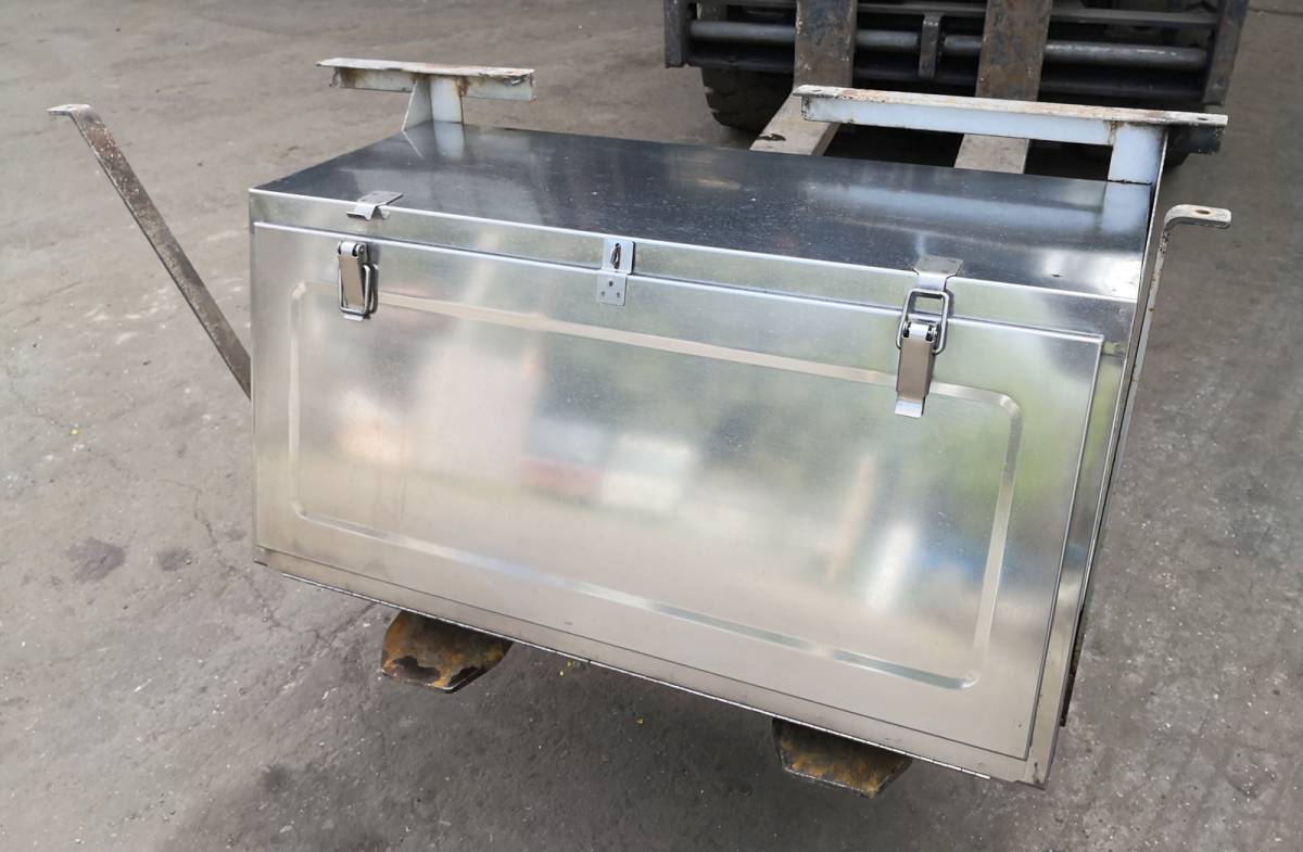 90CM 900mm 大 ステンレス 工具箱 道具箱 トラック収納ボックス ステー 