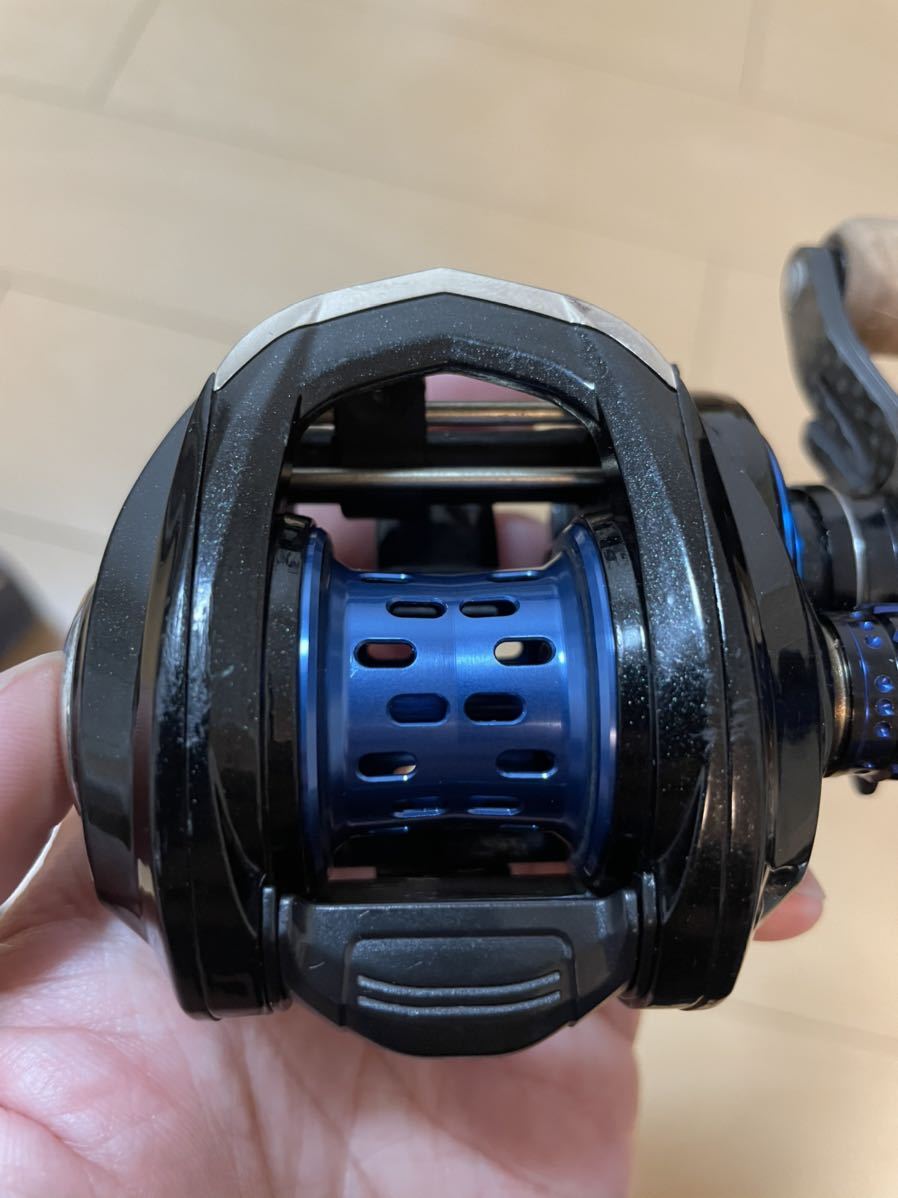 アブガルシア レボディーズ8 Abu Garcia REVO DEEZ8 右巻き ベイト