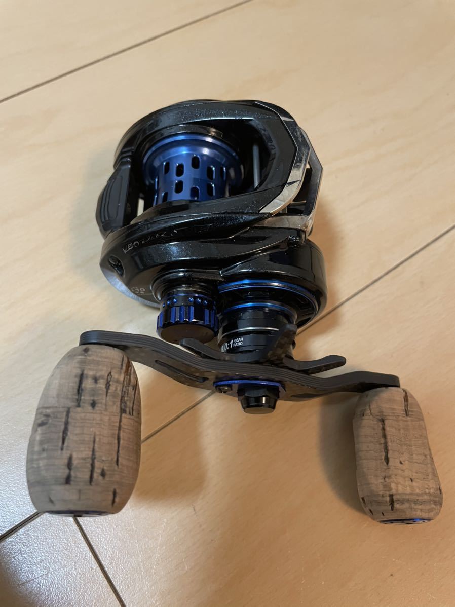 アブガルシア レボディーズ8 Abu Garcia REVO DEEZ8 右巻き ベイト
