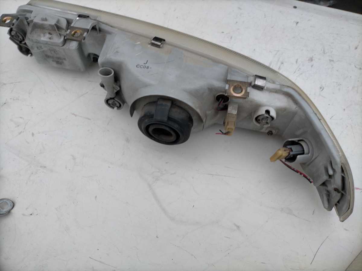 ホンダ インテグラ DA6 DA7 ヘッドライト左右セット 金具付き A18