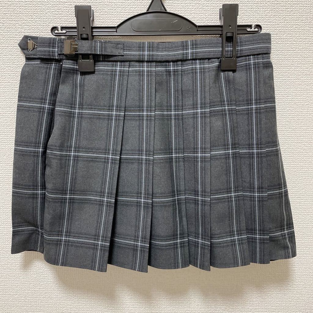  埼玉 上尾鷹の台高校 制服 マイクロミニスカート W70 丈36 冬用 グレー系チェック柄(学生服)｜売買されたオークション情報、yahooの商品情報をアーカイブ公開 - オークファン 学生服