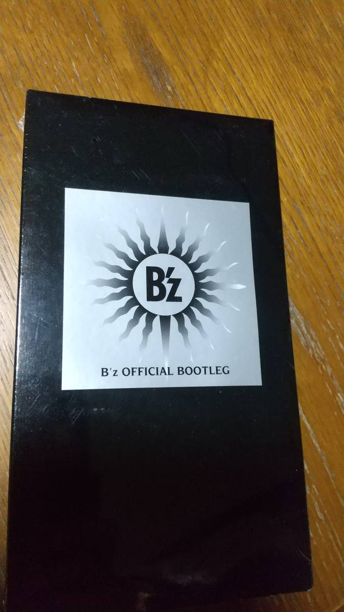 B'z Party Presents B'z OFFICIAL BOOTLEG VHSビデオ_2