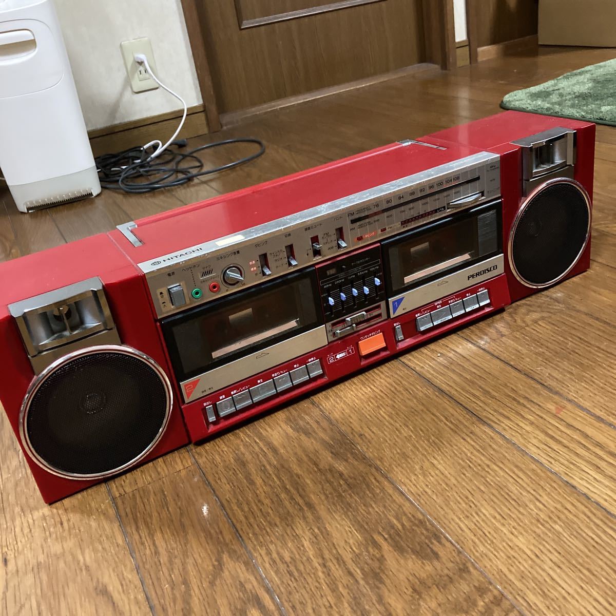 HITACHI PERDISCO TRK-W3 FM⁄AM 赤 ステレオカセットレコーダー