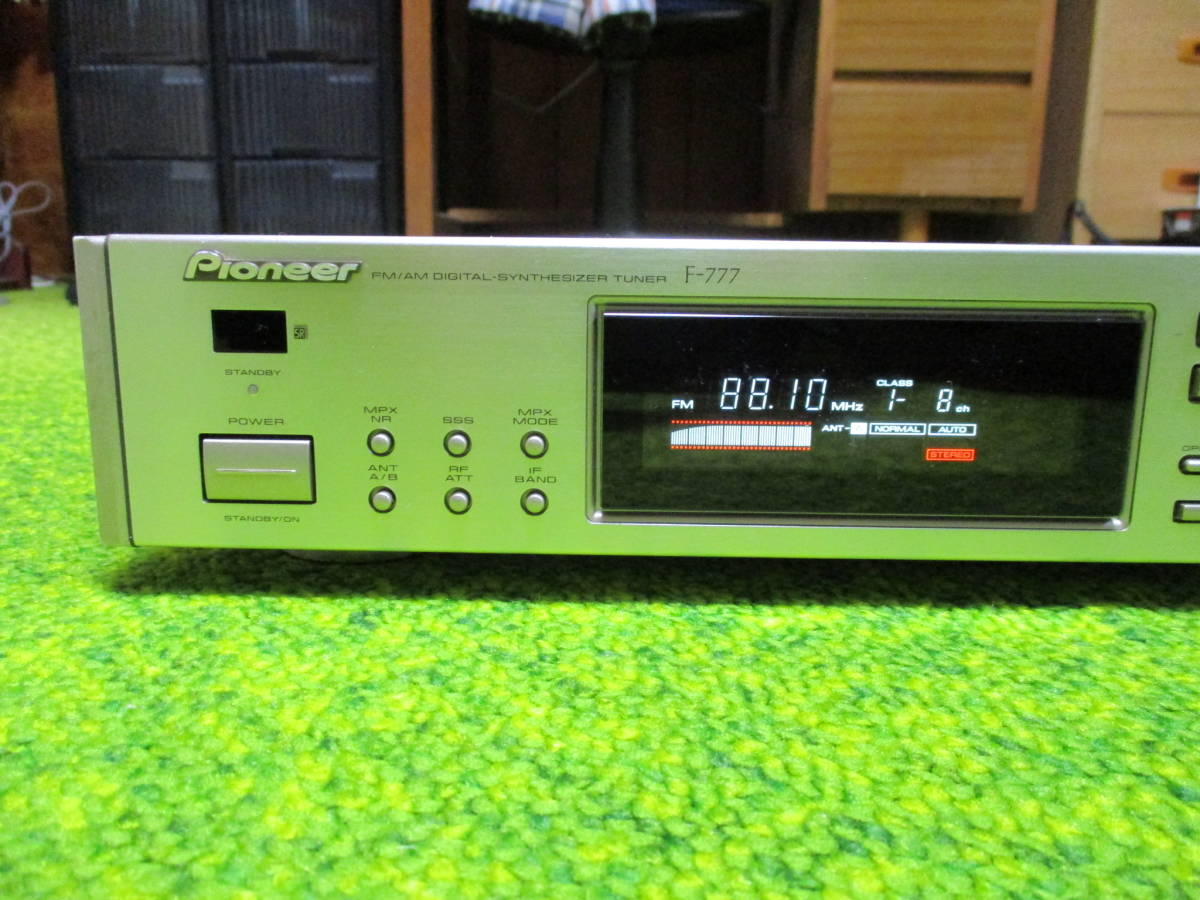 【外観美品】PIONEER FM/AMステレオチューナー F-777 パイオニア 外観美品PIONEER FM⁄AMステレオチューナー F-777 パイオニア 外観美