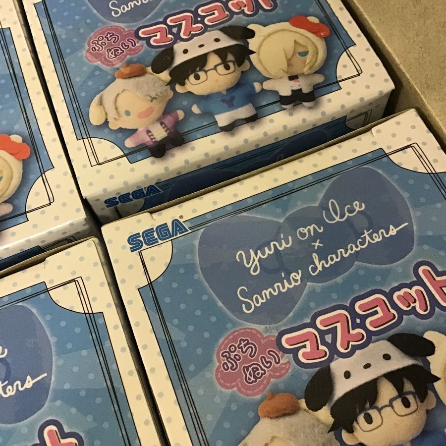 on ICE ユーリ!!! アクリルキーホルダー えるきゅ～と ユーリ グッズ