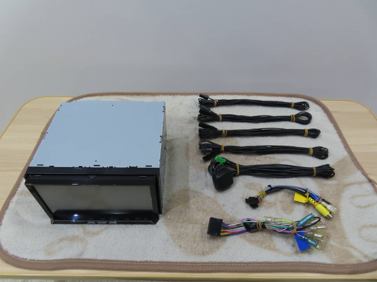 ☆4557☆　　カロッツェリア　AVIC-ZH07　地デジ　Bluetooth