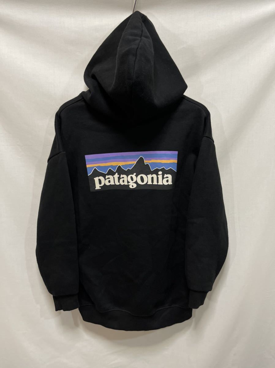 ★patagonia★パタゴニア★ボックスロゴ★プルオーバーパーカー★スエットパーカー★裏起毛★ビッグロゴ★プリント★アウトドア★L相当★ パタゴニア Patagonia&frasl;パタゴニア メンズ・P-6ロゴ・レスポンシビリティー &frasl; | 期間限定ポイント10倍パタゴニア