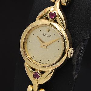 Seiko レディース アンティーク 腕時計のヤフオク の相場 価格を見る ヤフオク のseiko レディース アンティーク 腕時計 のオークション売買情報は48件が掲載されています