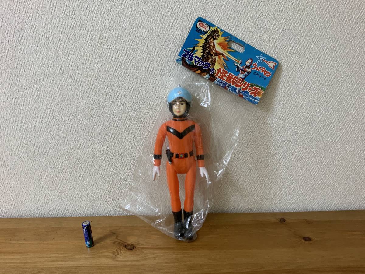 当時物 復刻版 ブルマァク 復刻版怪獣 シリーズ MAT 隊員 帰ってきた