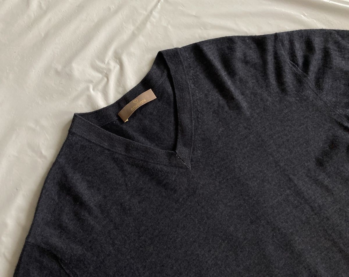 美品 Cruciani クルチアーニ ニット Vネック カシミヤ ウール グレー系 