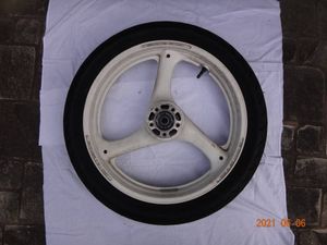 スズキ GSX-R1100のYahoo!オークション(旧ヤフオク!)の相場・価格を 