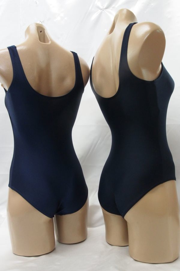 R1 562 2枚セット アイルズ グレイス ワンピース 競泳水着 光沢 ネイビー 150 ワンピース 売買されたオークション情報 Yahooの商品情報をアーカイブ公開 オークファン Aucfan Com