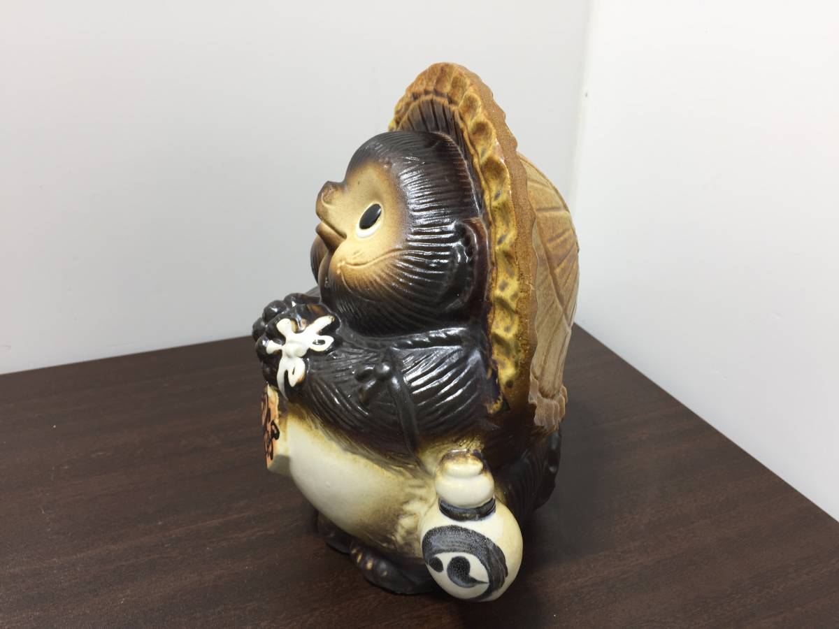 超高品質で人気の M B 16 信楽焼 置物 時代物 水瓶 たぬき 陶磁器 旧蔵出し 古民家 オブジェ 鉢 水鉢 縁起物 焼き物 Lacistitis Es