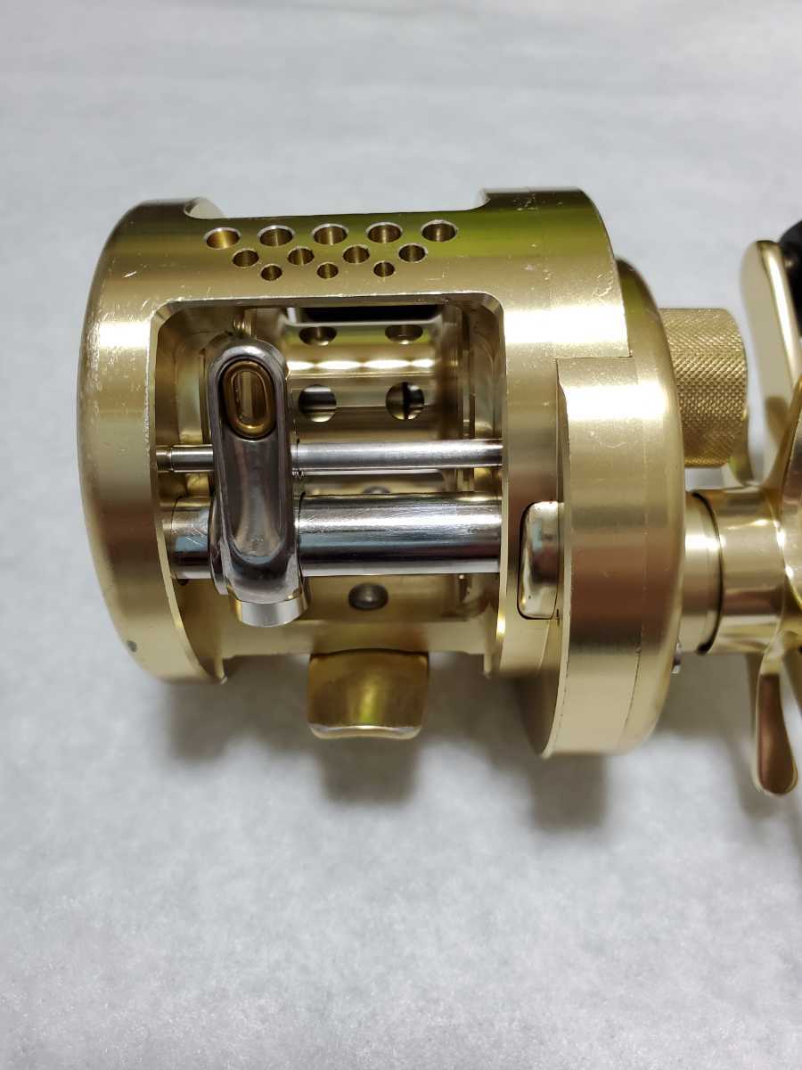 SHIMANO シマノ '00 カルカッタコンクエスト 201_4