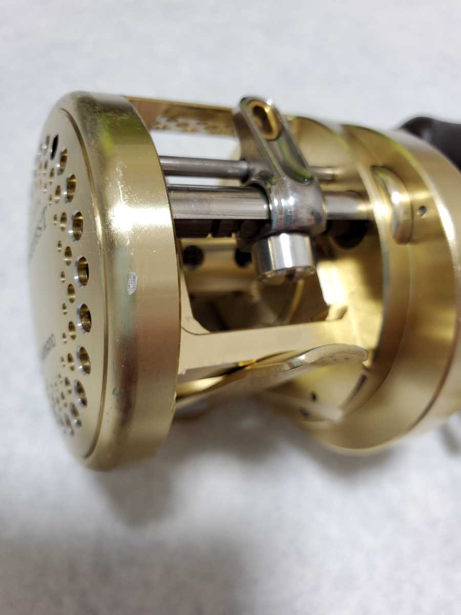 SHIMANO シマノ '00 カルカッタコンクエスト 201_5