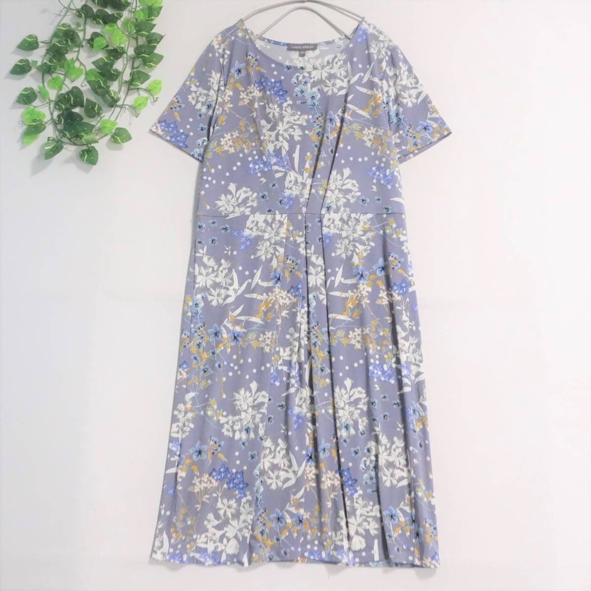 Y361★新品同様★ローラアシュレイ LAURA ASHLEY★大きいサイズ13 フラワープリント タックワンピース