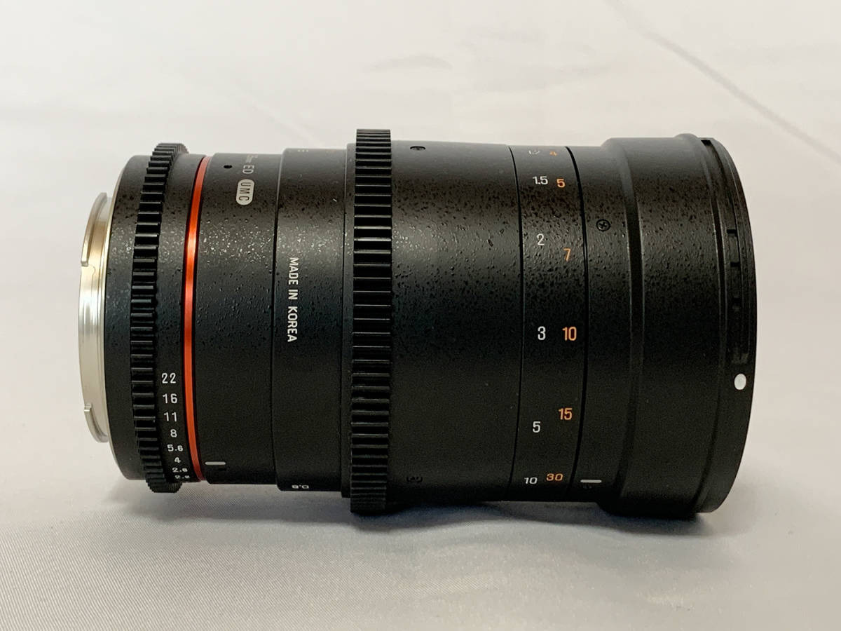 ■美品 SAMYANG シネマレンズ 135mm T2.2 ED UMC キヤノンEF用 フルサイズ対応■_4