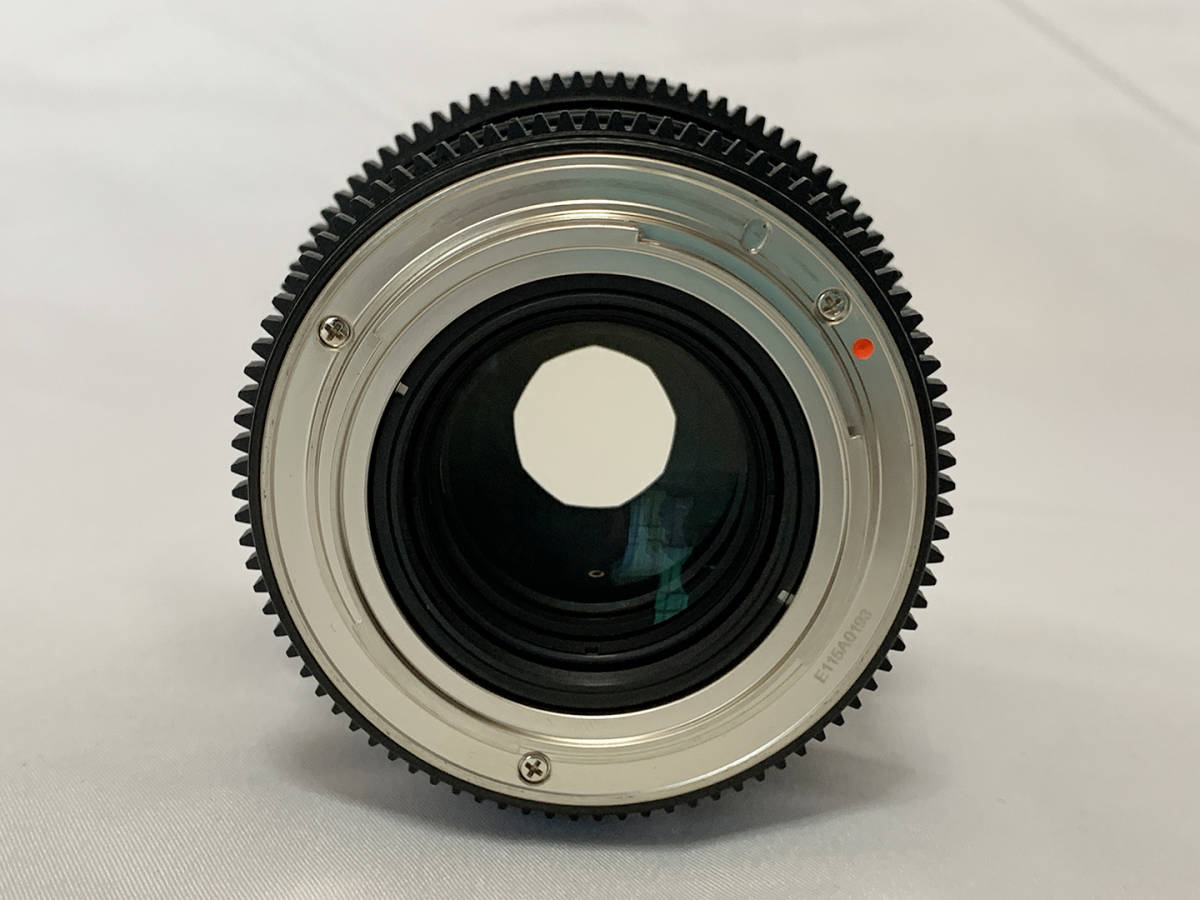 ■美品 SAMYANG シネマレンズ 135mm T2.2 ED UMC キヤノンEF用 フルサイズ対応■_6