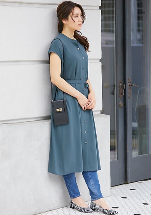 □23区大きいサイズ44パウダリージョーゼットロングシャツワンピース  