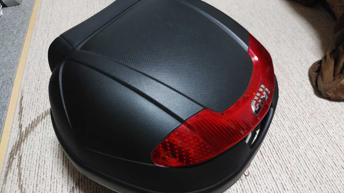 GIVI トップパニアケース