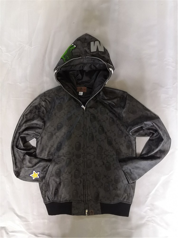 新古 コーチ【 BAPE X COACH 】LEATHER SHARK HOODIE JACKET レザー  