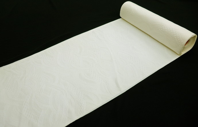 inagoya■NEW新作大量入荷!!!!☆WHITE SILK☆◇高級紋意匠-美しい地模様-◇特選・千歳織【白生地◆着尺】正絹 反物 新古品 u0525sk
