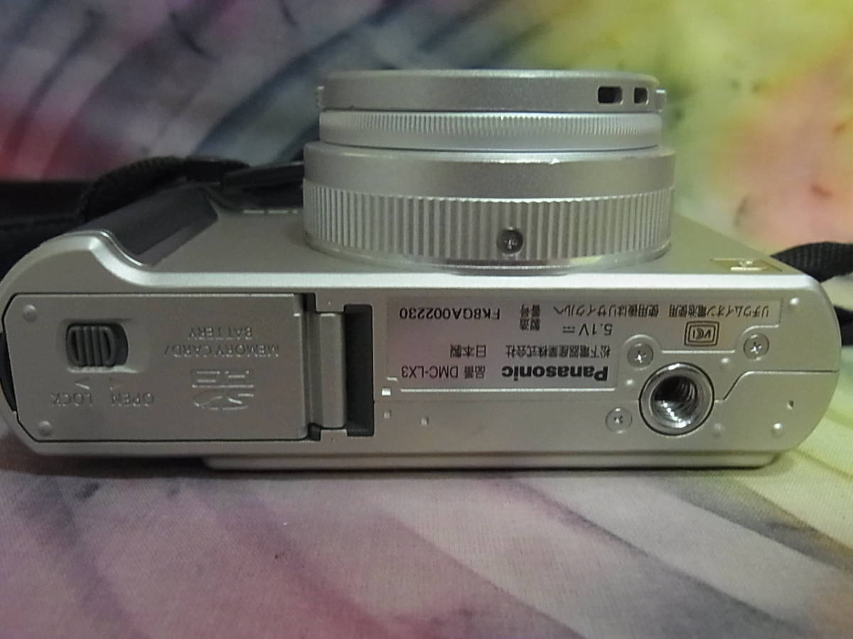 ○Panasonic LUMIX DMC-LX3 / 1：2.0-2.8 / 5.1-12.8 / パナソニック 