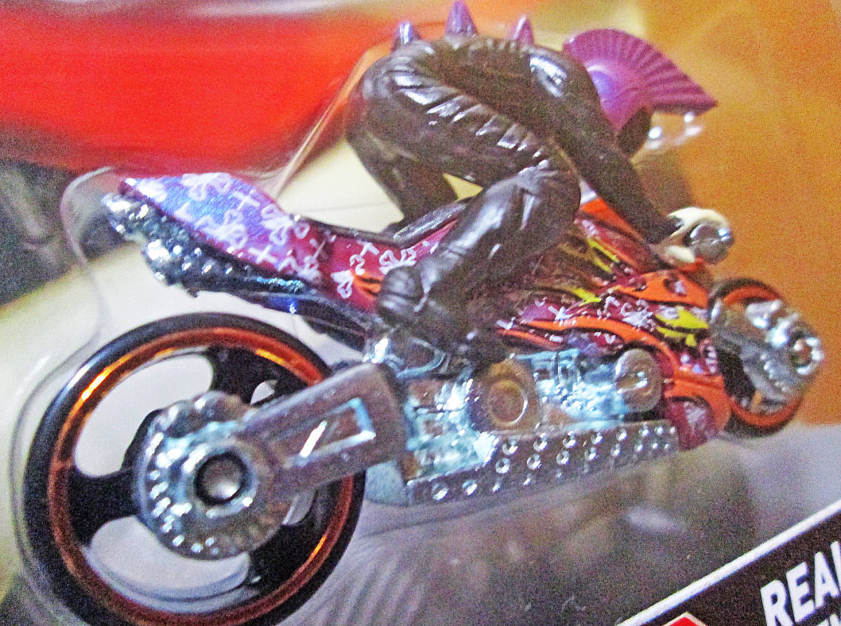 日本未発売 Motor Cyclesその37 Canyon Carver スチームパンク スタッツ モヒカン バイク オートバイ ランブラーズ マッドマックス ホットウィール 売買されたオークション情報 Yahooの商品情報をアーカイブ公開 オークファン Aucfan Com