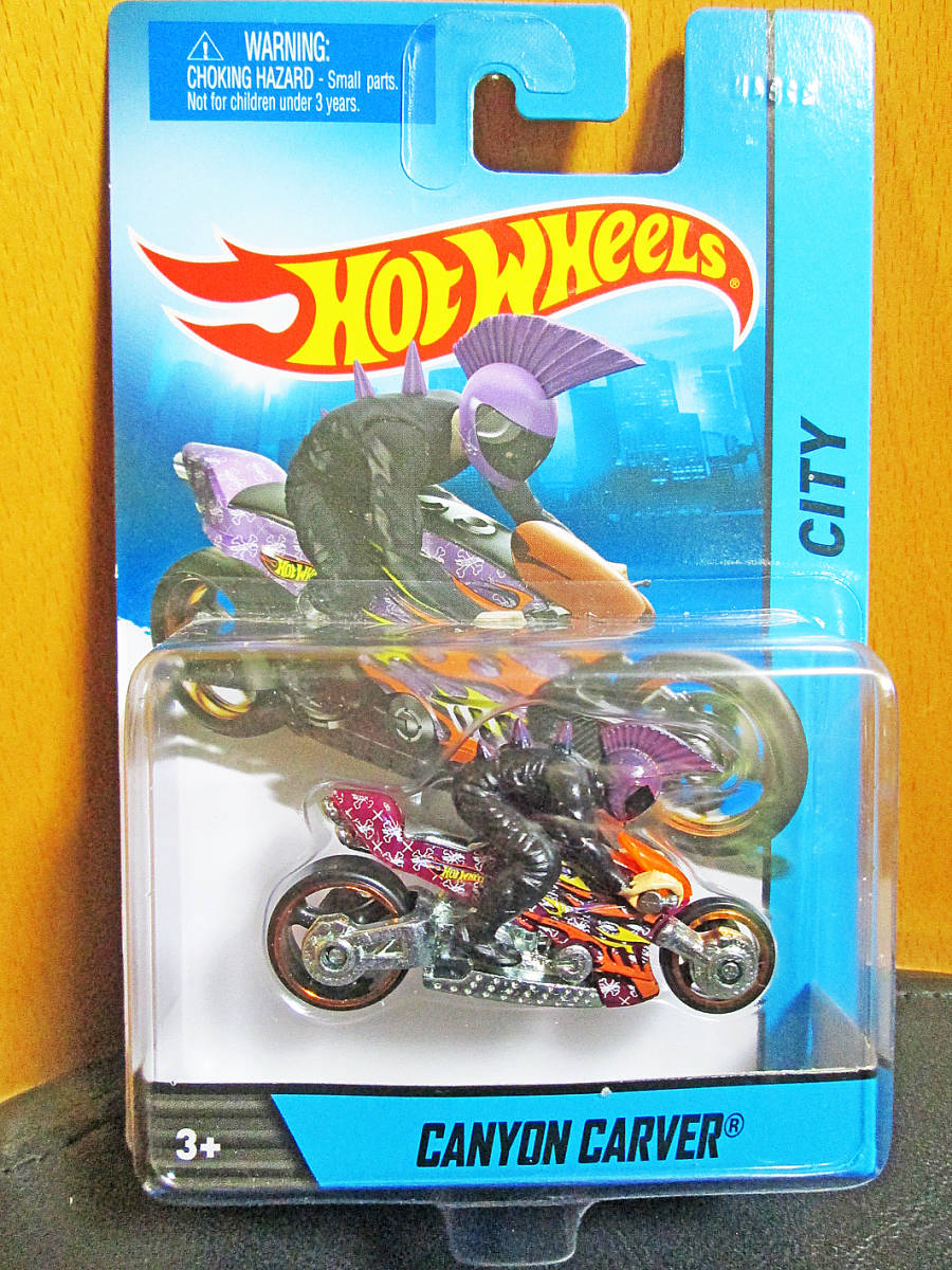 日本未発売 Motor Cyclesその37 Canyon Carver スチームパンク スタッツ モヒカン バイク オートバイ ランブラーズ マッドマックス ホットウィール 売買されたオークション情報 Yahooの商品情報をアーカイブ公開 オークファン Aucfan Com