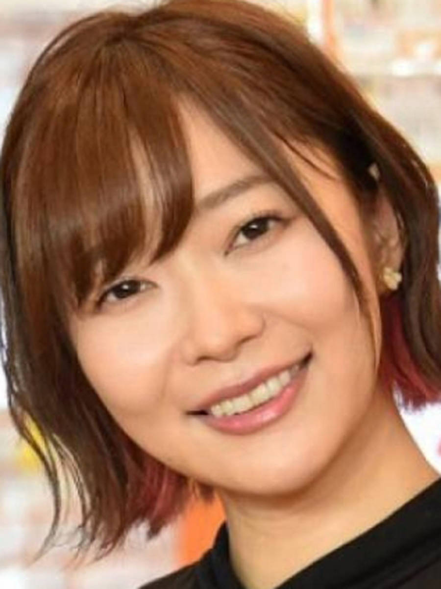 指原莉乃10 Akbグループ 2lサイズ 写真10枚 下着 水着 タレントグッズ 売買されたオークション情報 Yahooの商品情報をアーカイブ公開 オークファン Aucfan Com