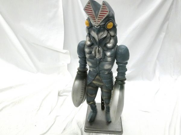 1000円スタート フィギュア バルタン星人 ウルトラマン 円谷プロ 人気