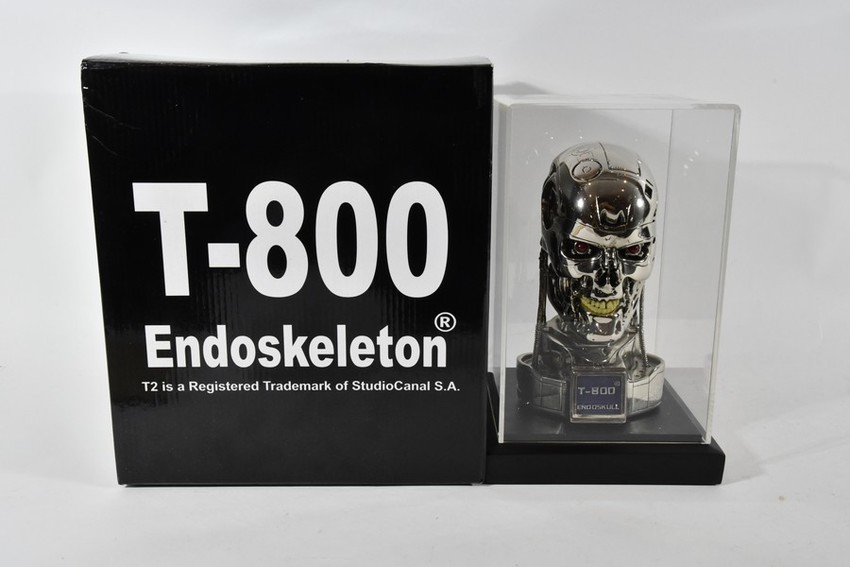 057 y0306 ターミネーター2 T-800 エンドスケルトン ハーフサイズ
