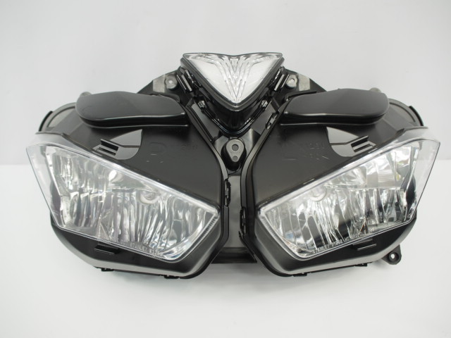 YZF-R25純正ヘッドライト_ヘッドランプ_RG10J_YZFR25_YZF-R3_レンズの割れ無し