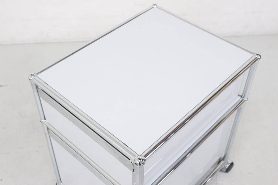 ThatsUSM Haller ロールボーイ 2段 キャスター ワゴン鍵無 USM Haller(ハラー)のロールボーイ/鍵付です♪モダンクラシックな