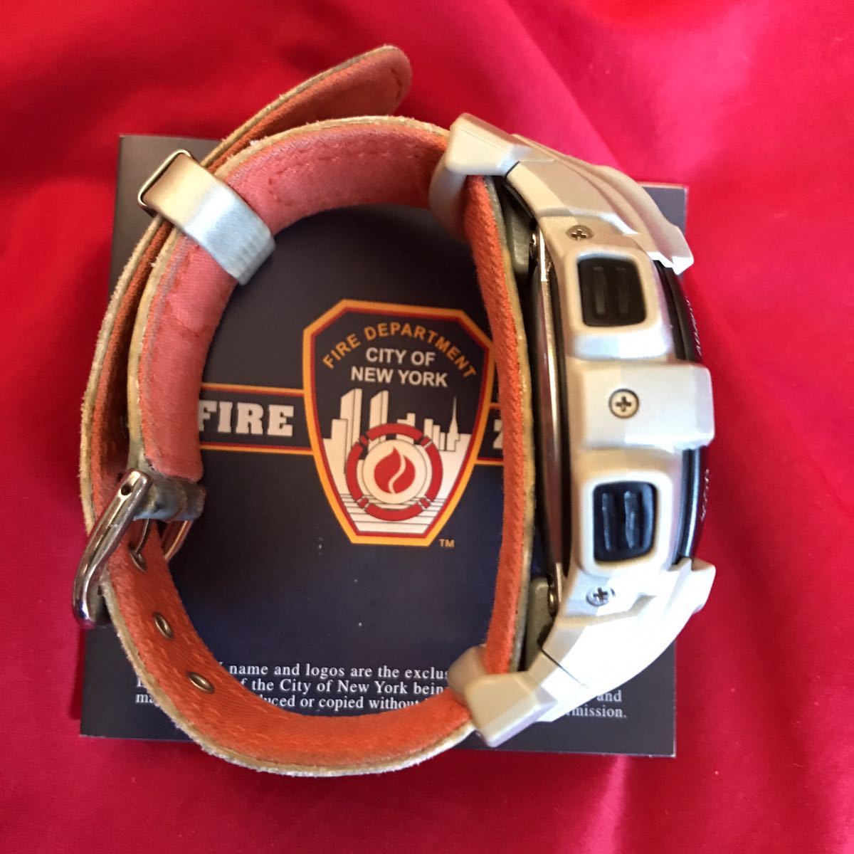 即決有限定 FDNY ニュウョーク 消防 コラボモデル GW-300 G-SHOCK EL犬 