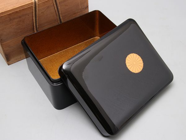 定番人気，限定SALE M409. 時代漆芸 内梨地 黒塗桐文 文箱