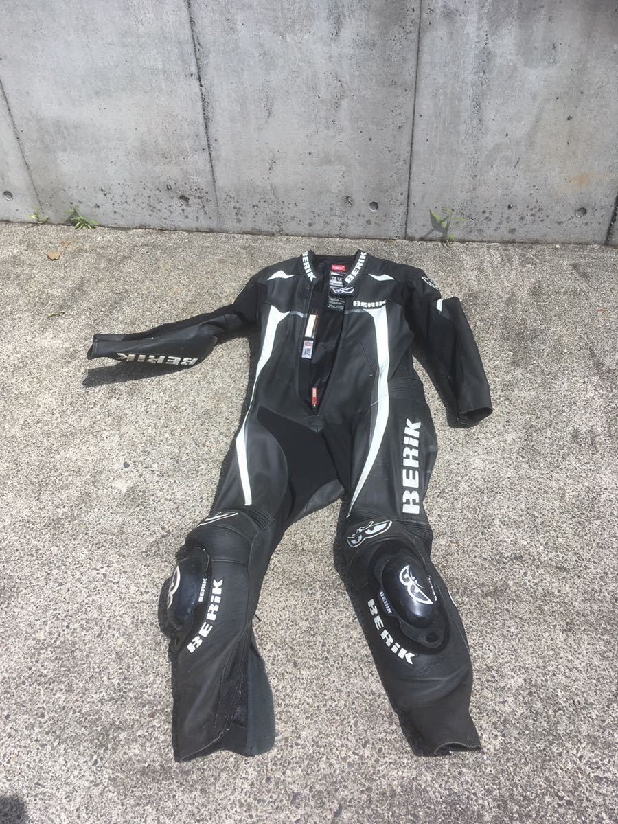 BERIK ベリック 革ツナギ レーシングスーツ バイク用レザースーツ