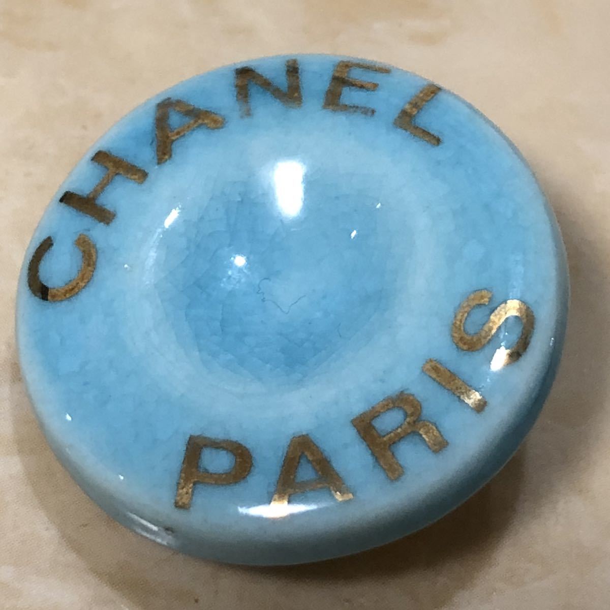 97P CHANEL ラウンド ココマーク ロゴ ✨美品✨CHANEL シャネル イヤリング ヴィンテージ 公式通販 赤 金メッキ - CHANELシャネル ロゴイヤリング CHANEL⁄シャネルearring(両耳)(イヤリング
