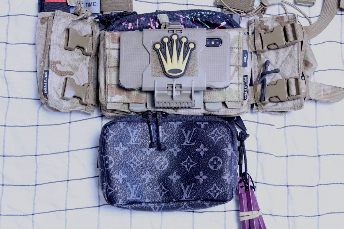 レア 実物 超限定 Qilo Tactical LV Black Convertible Pouch コンバーチブルポーチ spiritus systems スピリタスシステムズ supdef wrmfzy