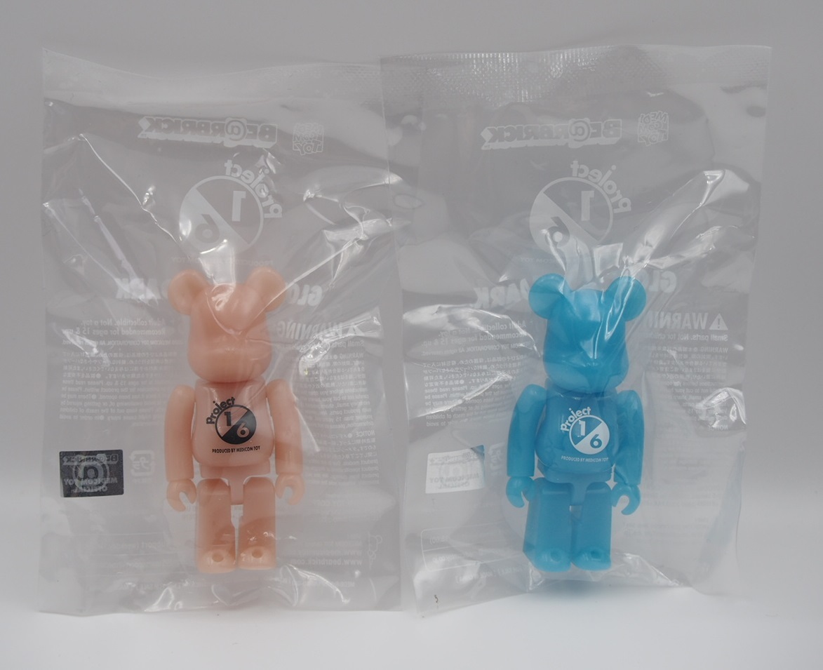 ノベルティ ベアブリック BE@RBRICK MEDICOM 1⁄6計画 - TOY OFFICIAL 1 未開封新品 ベアブリック 1/6計画 ノベルティ 4体セット 100%