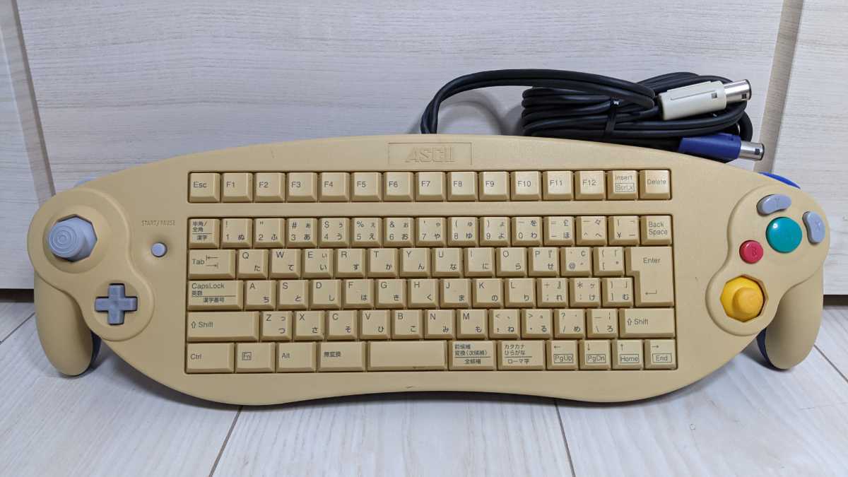 【動作未確認】アスキーキーボードコントローラー ASC-1901PO ゲームキューブ 全キー&frasl;全ボタン動作確認済アスキーキーボードコントローラーASC-1901PO「箱・説明書・保証書・袋あり」ゲームキューブ