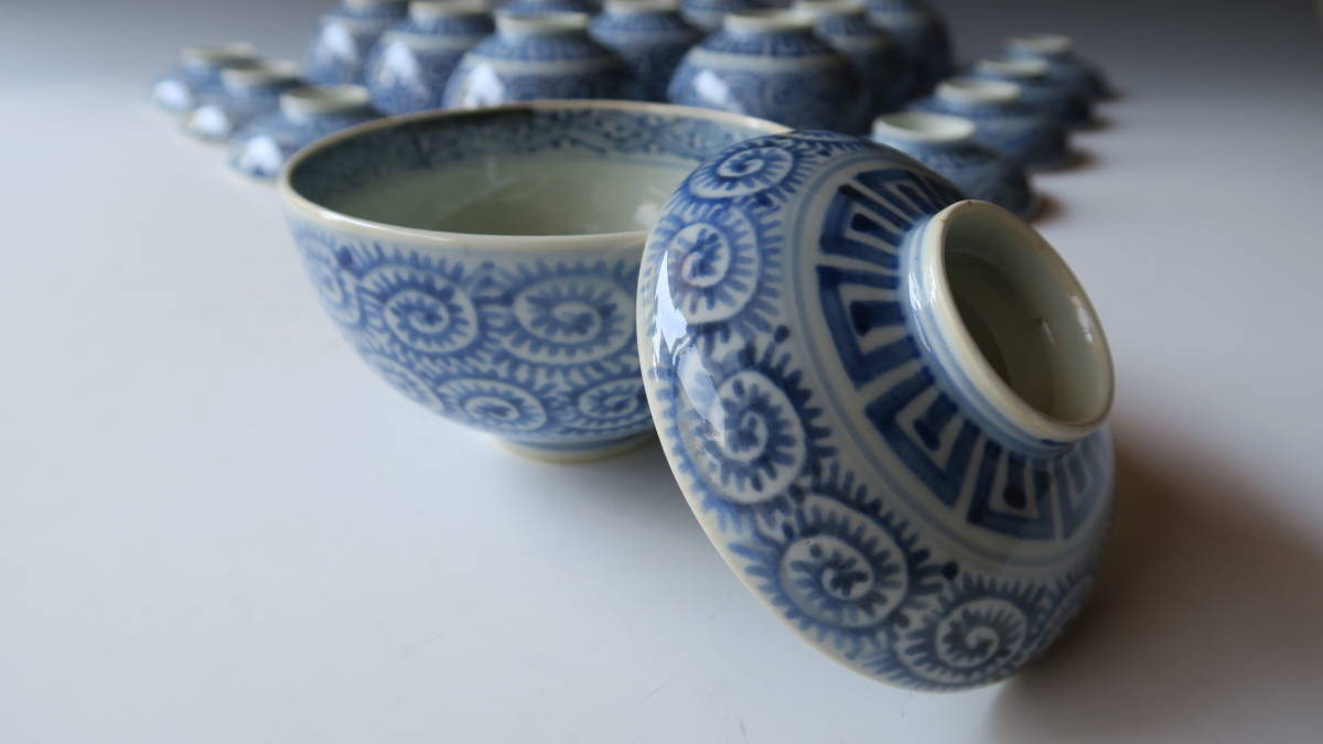室町】傑作品！古伊万里染付蛸唐草紋蓋付碗十客揃（江戸後） お茶漬け