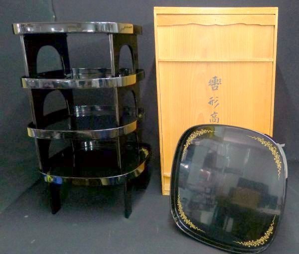 T491 木製漆器 輪島塗 尚古堂造 黒塗 金彩 つる草文 轡形高