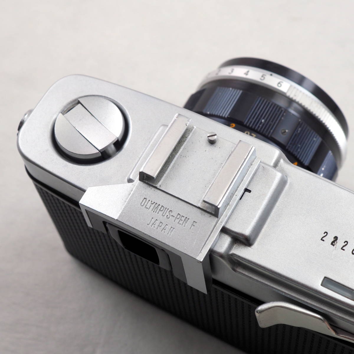 OLYMPUS】 良品 オリンパス PEN-FT ハーフサイズ銀塩 F-Zuiko 38mm F1 