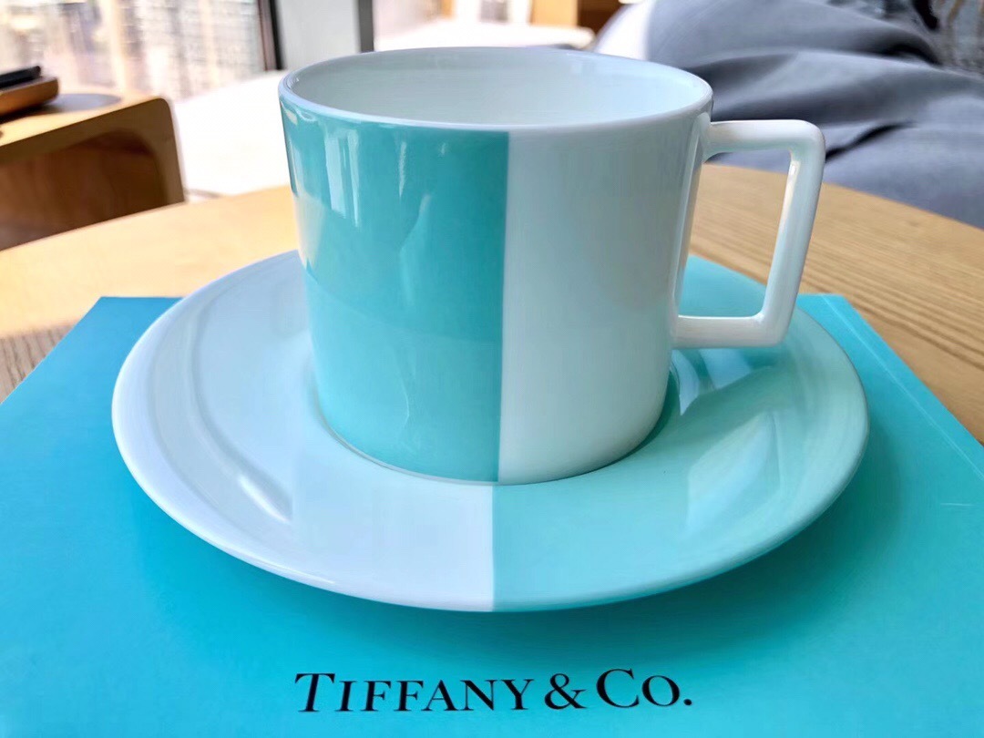 【新品未使用】TIFFANY　ティファニー　Tiffany & Co　43311　カップ&ソーサー　2点セット　ギフト_3