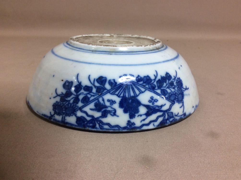 QM4102 古伊万里 染付 印判 見込 蝶の図 中鉢_6